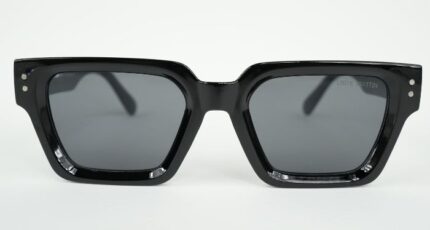 LOUIS VUITTON 3311 unisex eyeglass frame Lightweight designer eyeglass frame for men and women Louis Vuitton eyeglass frame size 48-22-146 Best eyeglass frame for computer use
