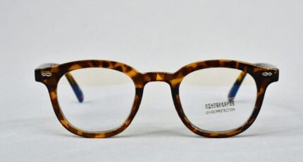 Round Glass Frame – Fashion Look